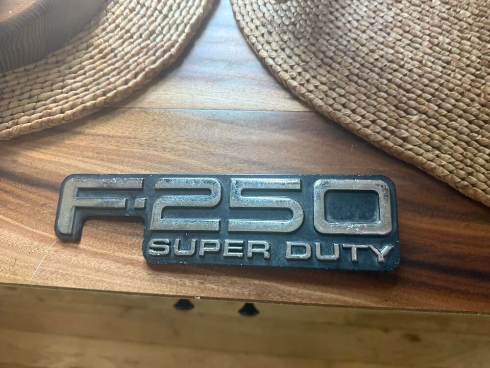 OEM Ford F-250 Super Duty Fender Emblem Badge